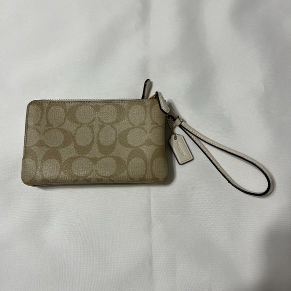 Coach Double Corner Zip Wallet Wristlet - Picture 2 of 5